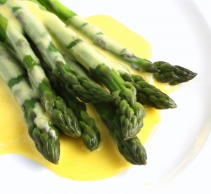 Asparagus and Hollandaise were made for each other.